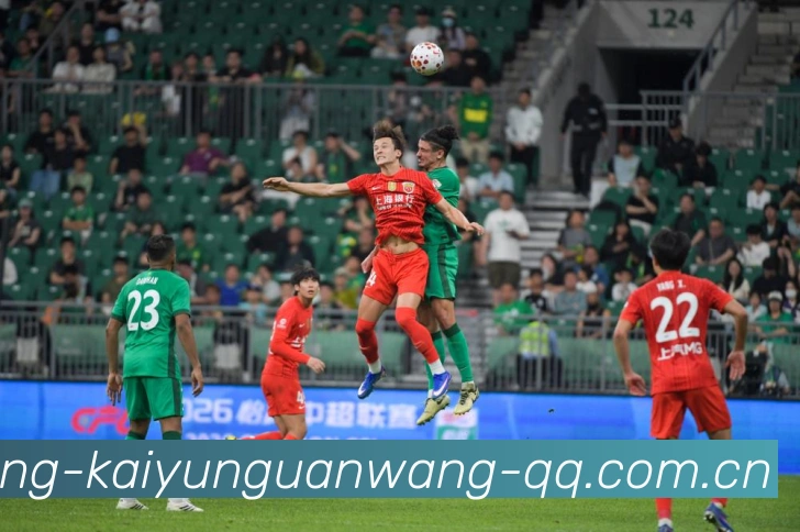 重磅开战法拉利对阵红牛:F1大奖赛比赛悬念分析-深度解析 重磅开战法拉利对阵红牛:F1大奖赛比赛悬念分析-深度解析